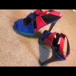 Jessica Simpson sz 7 1/2